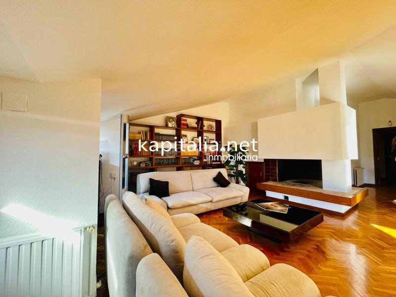 Foto 49a96ec3-1a6e-48ce-b0e1-15ba5235dc0b. Àtic amb calefacció a Santa Rosa Alcoi