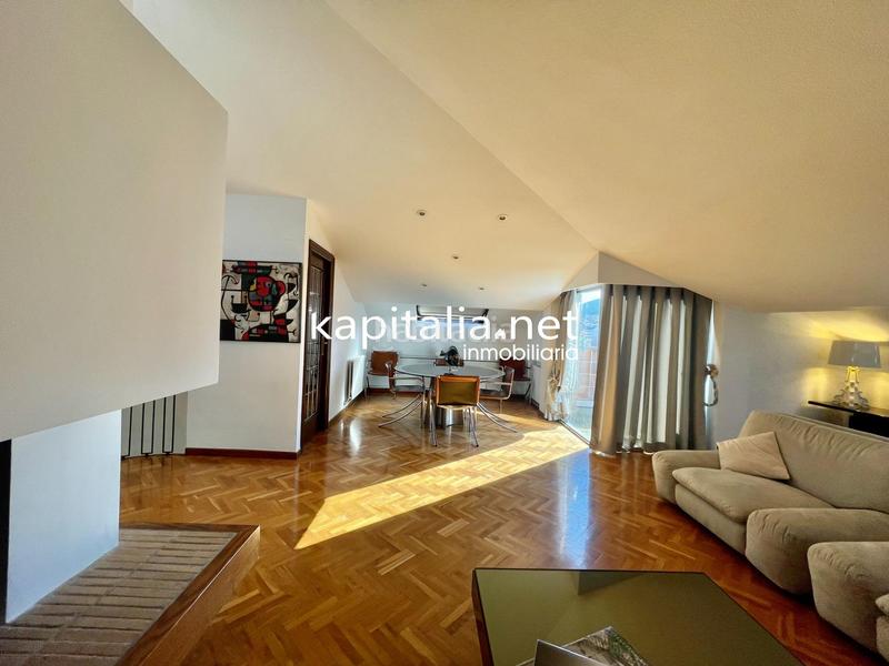 Foto 9c85fb12-889f-41f6-99af-9614c7365a47. Àtic amb calefacció a Santa Rosa Alcoi