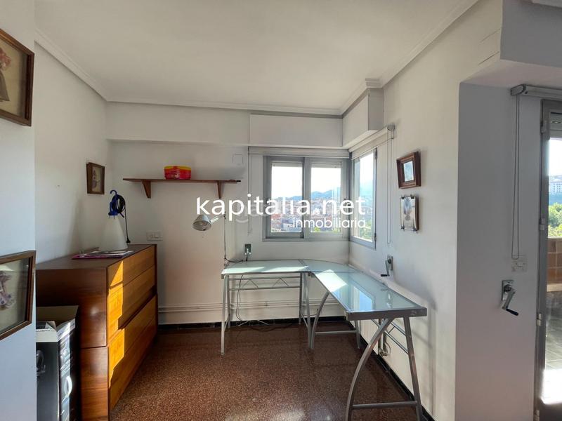 Foto aa26b043-a9ad-4386-aa8f-cdb2b259f71d. Àtic amb calefacció a Santa Rosa Alcoi