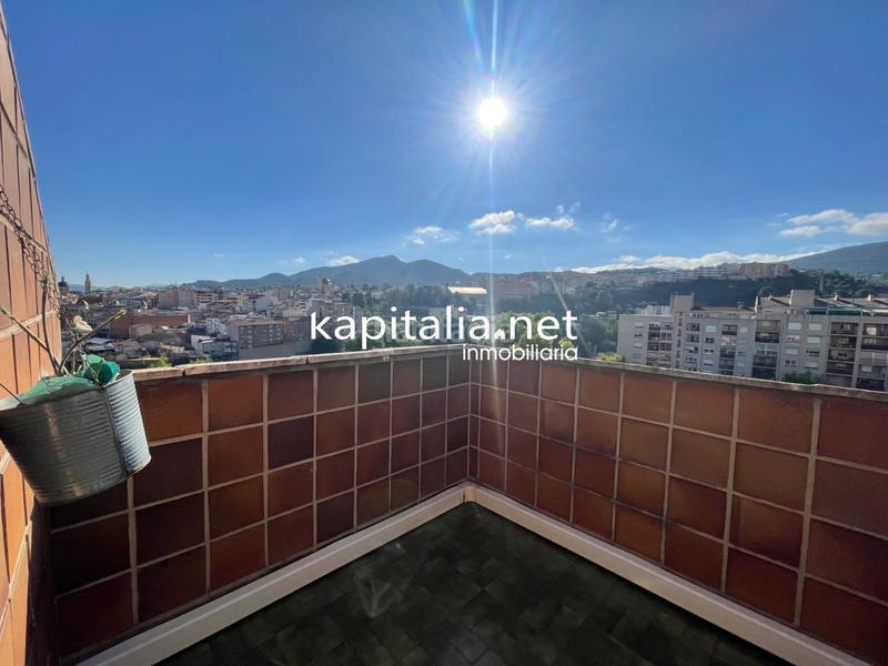 Foto e31fad6b-c8e6-42b4-b251-67402fe751a0. Àtic amb calefacció a Santa Rosa Alcoi