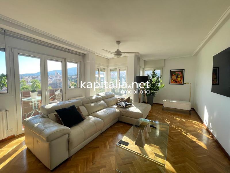 Foto fa161c9d-d6a6-4b63-a117-6511a7c0a326. Àtic amb calefacció a Santa Rosa Alcoi