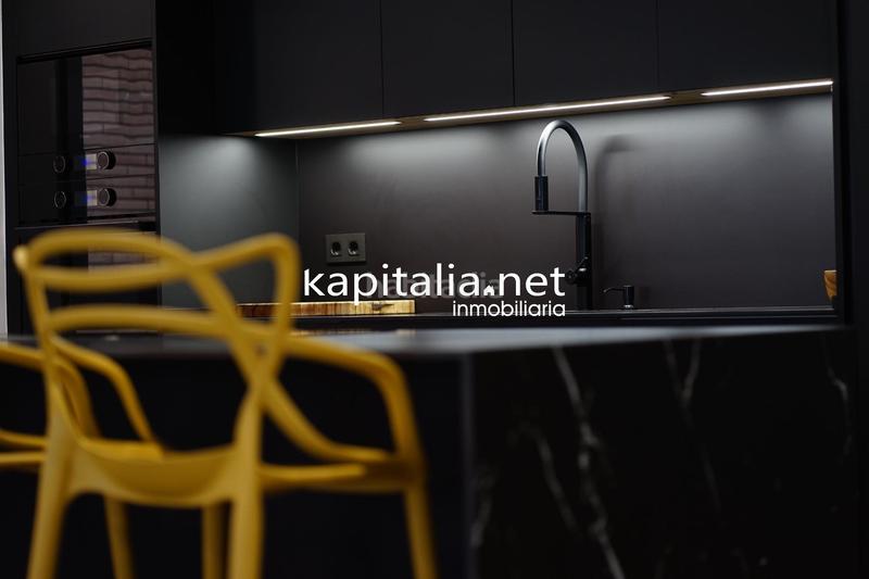 Foto 08da090b-dbf7-4c78-b273-f337892edc62. Flat with heating parking in Centre-Zona Alta Alcoi