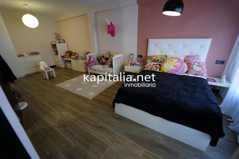 Foto 3232d3ab-e2d6-498e-8369-6cde60bef5ae. Flat with heating parking in Centre-Zona Alta Alcoi