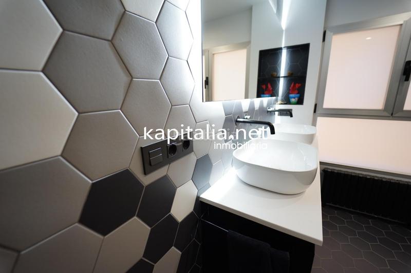 Foto 75531a38-6353-486e-b354-a261f4deedb0. Flat with heating parking in Centre-Zona Alta Alcoi