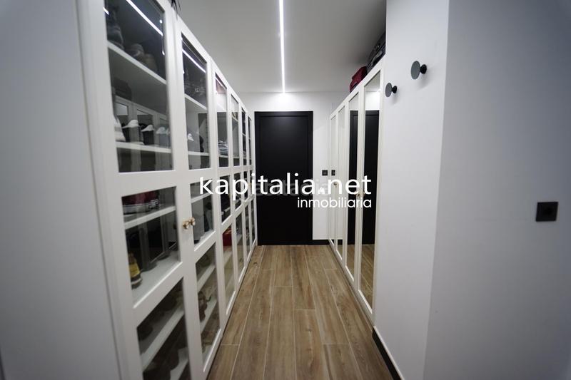 Foto d27d035a-cfb1-4222-8916-bd000ffb1cce. Flat with heating parking in Centre-Zona Alta Alcoi