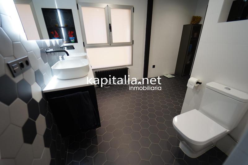 Foto e5fce20f-380b-4bc8-a6ae-2fc0997acb35. Flat with heating parking in Centre-Zona Alta Alcoi