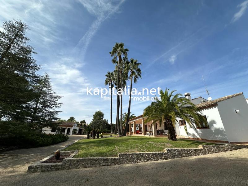 Foto 84edc95c-1a55-4762-85c6-5827613766c2. Xalet amb aparcament piscina a Santa Ana Ontinyent