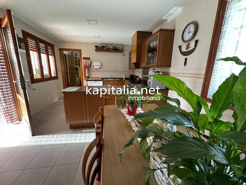 Foto 8fd279dc-466e-4c10-a04b-a739bbffc982. Xalet amb aparcament piscina a Santa Ana Ontinyent