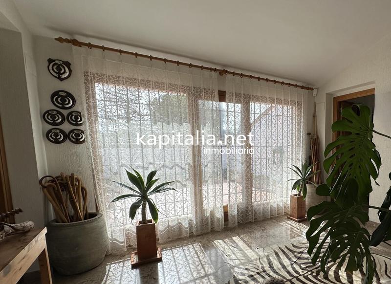 Foto b7ff55fd-4ba6-4cce-a3d6-974a8c0a23b6. Xalet amb aparcament piscina a Santa Ana Ontinyent