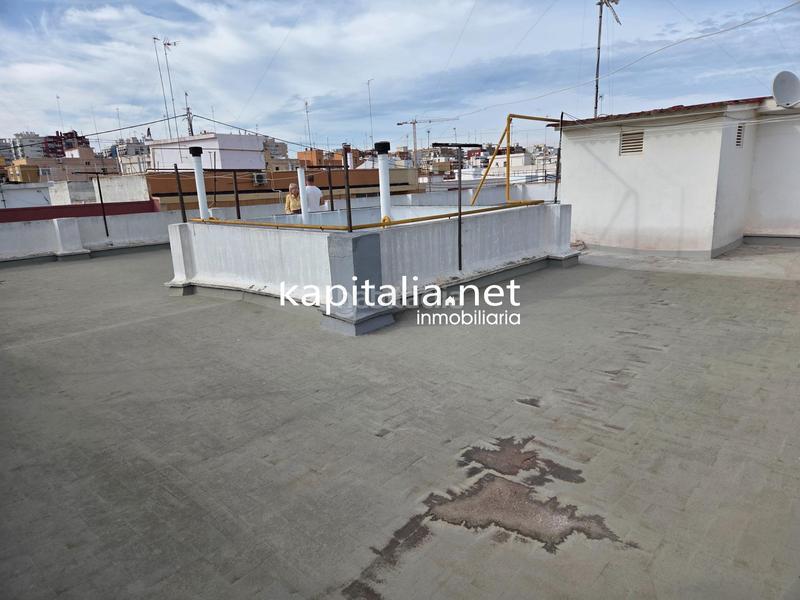 Foto 7e3e7193-ab94-40c1-b252-8c6977422729. Pis a Barrio de Benimaclet Valencia