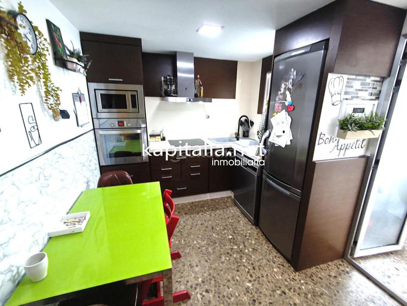 Foto 6afb8b51-81f9-4f84-b4b2-1f4f760a1e06. Flat with parking in Sant Josep-Zona Hospital Ontinyent