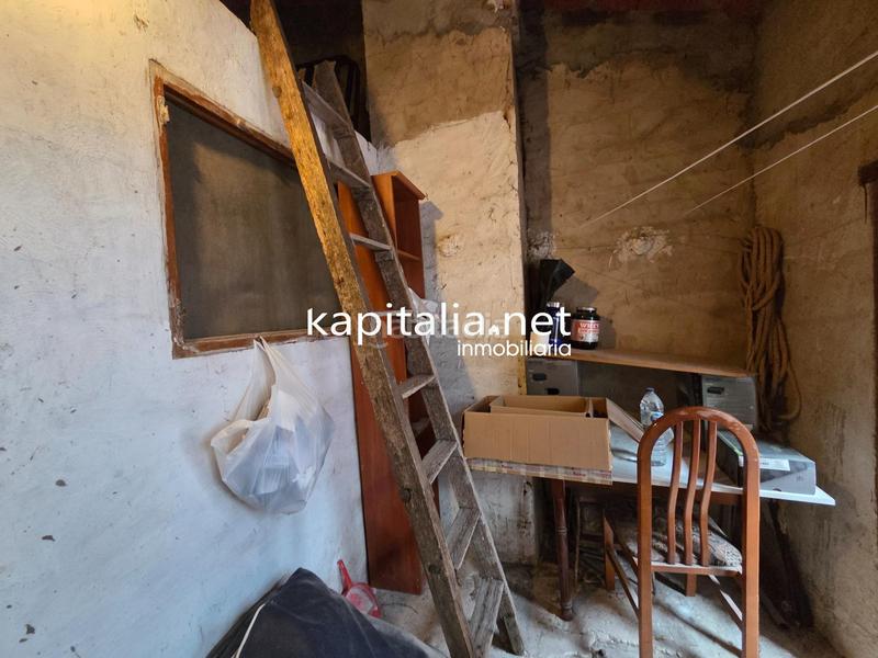 Foto a96f9f99-496e-4080-baa8-18ef4359ad3d. Casa  a la venta en Centro Ontinyent