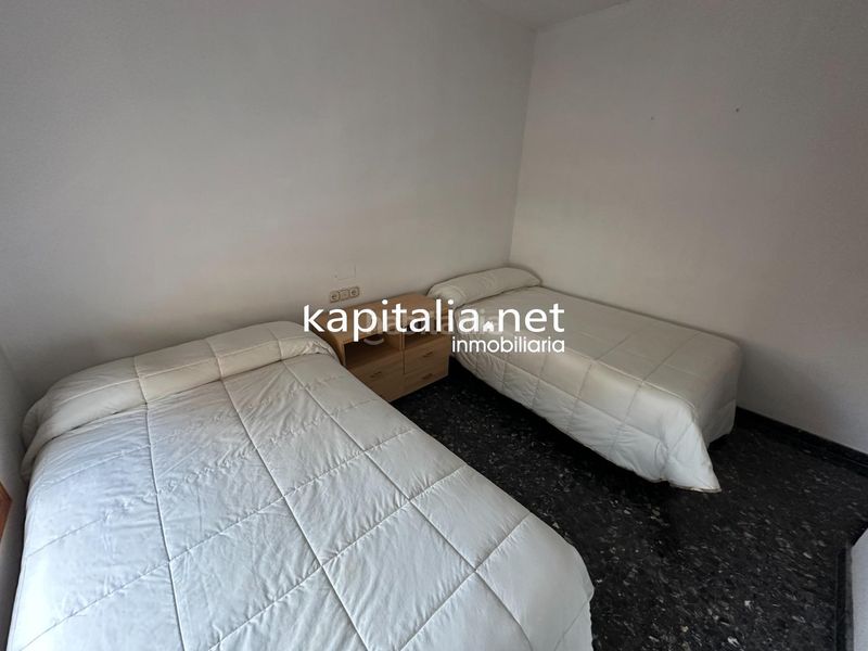 Foto 34f37655-6a4b-43c0-be84-a0a84f60325b. Pis amb aparcament a Centro Ontinyent