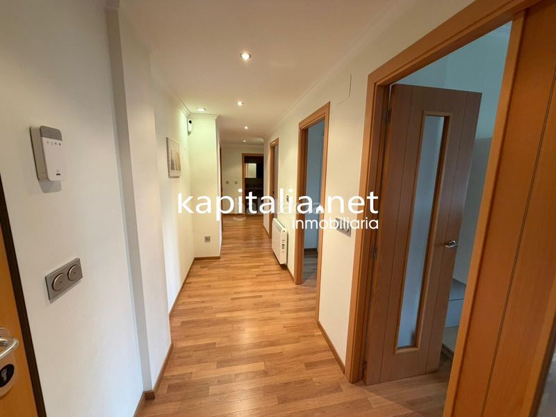 Foto e4b0d1ff-2a85-4140-80bd-d83fa3648562. Pis amb aparcament a Xàtiva