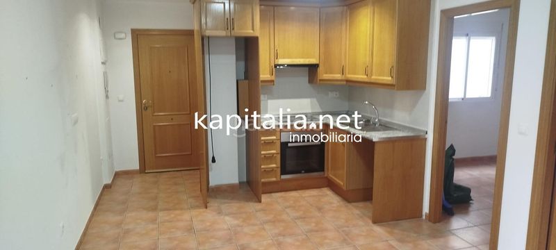 Foto 91a8cca1-cac1-4b09-808c-14a8b88901f4. Pis a Benilloba