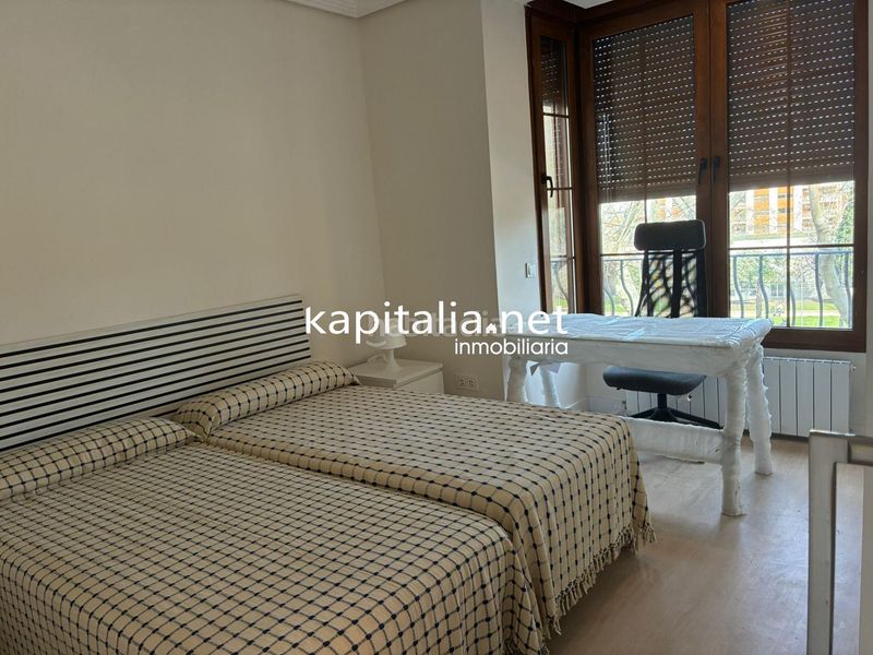 Foto 1fa662b9-95c0-44d9-b141-cfa8c7596f4e. Pis a Xàtiva