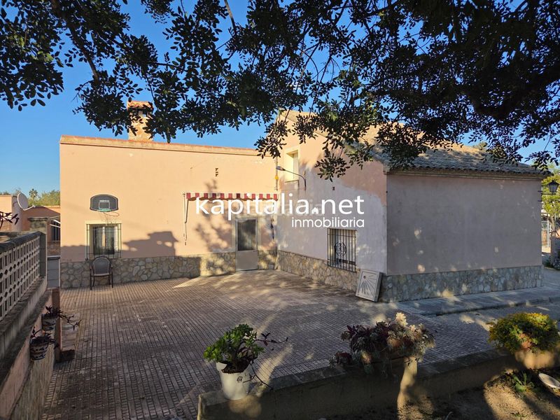Foto 9bfa64c8-93df-4845-8576-91b423699720. Xalet amb aparcament piscina a Santa Ana Ontinyent
