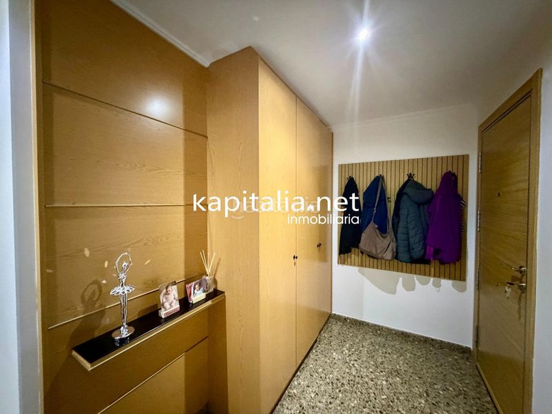 Foto 4e6b9497-c9d9-45ef-bd53-a71f8bd2f62b. Pis amb aparcament piscina a Xàtiva