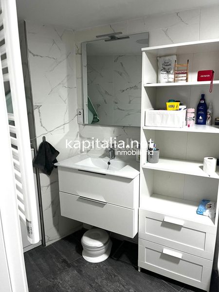 Foto bbad71f5-d8dd-453a-b200-076582f35142. Pis amb aparcament a Zona Nord Alcoi