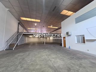Affitto Capannone industriale in Sant Josep-Zona Hospital. Nave industrial en alquiler en ontinyent