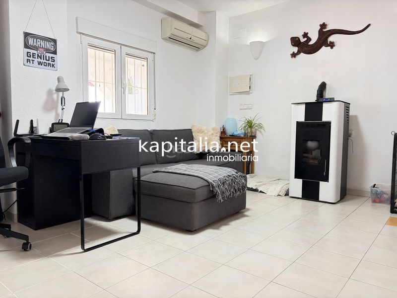 Foto b37c26a5-b282-4983-a936-ce1441eec8b2. Chalet  a la venta en Almudaina