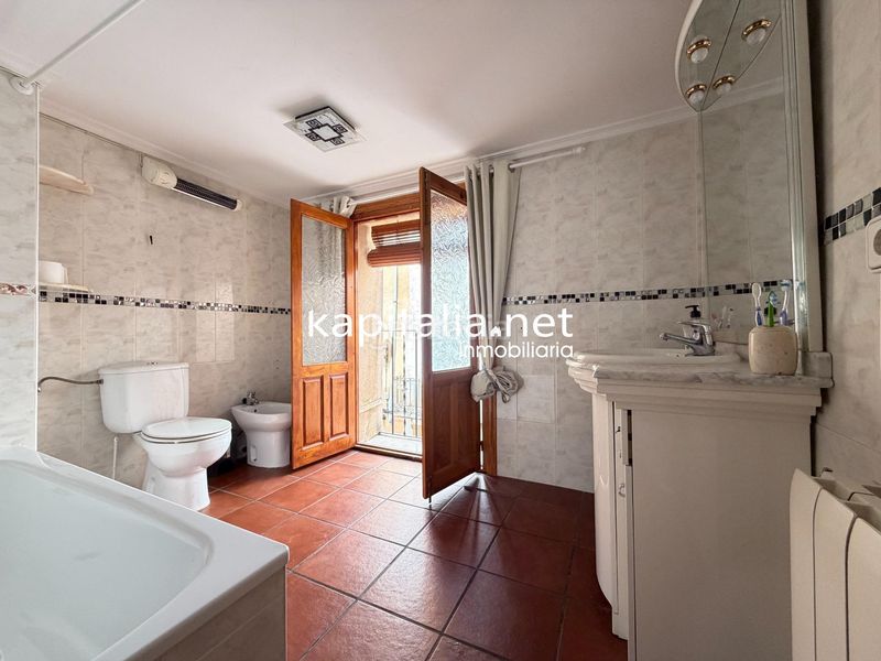 Foto 2181c991-d0f9-42ed-90e7-111dd9f0ed21. Casa a Cocentaina