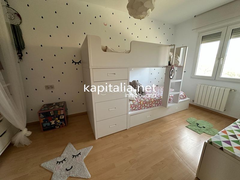Foto 0a3d9565-4f95-4de7-95cc-f22d58077d90. Casa adossada amb calefacció aparcament a Bocairent