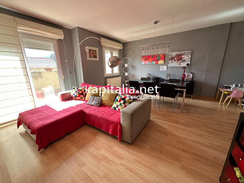 Foto 1a7c0c6f-4e07-415c-9990-a9d314147595. Casa adossada amb calefacció aparcament a Bocairent