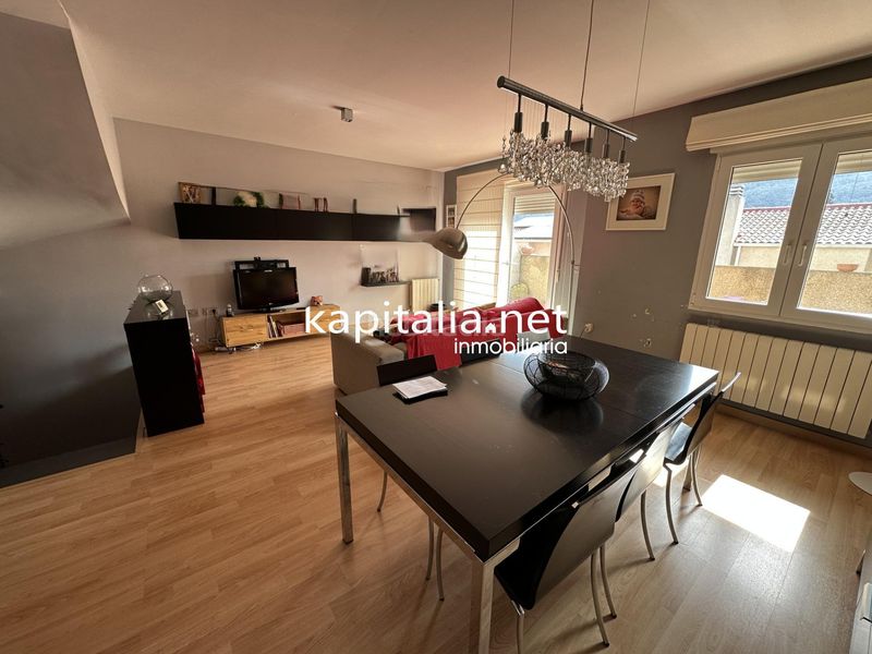 Foto d8dab91e-d704-4d8e-8d14-ba132d68087f. Casa adossada amb calefacció aparcament a Bocairent