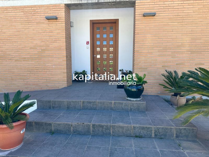Foto 81ff92b8-39d0-4449-85b9-f7175cd23785. Xalet amb aparcament a Sant Josep-Zona Hospital Ontinyent