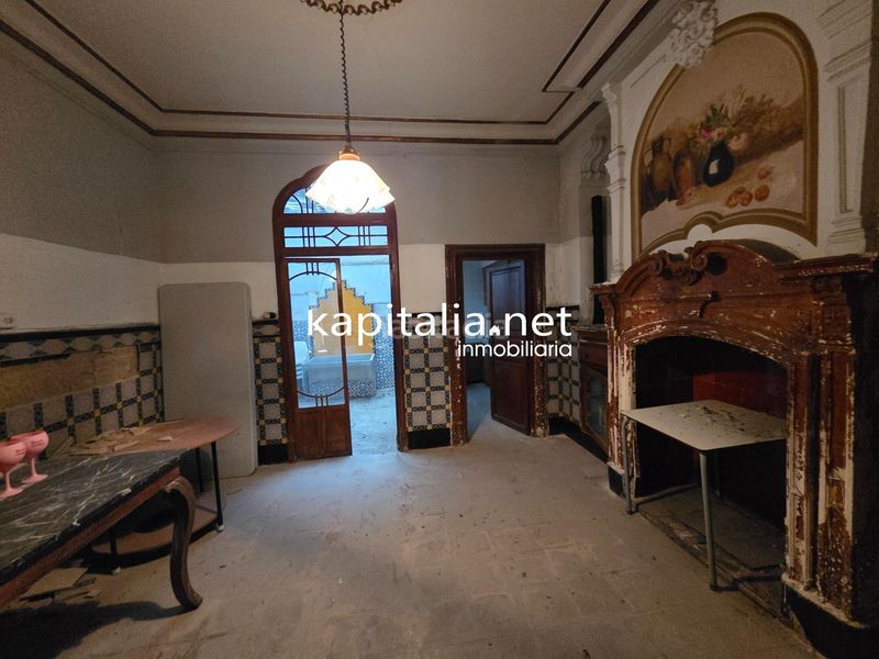 Foto b8571c86-3b59-43d6-8bb0-1a840958e147. Casa a Centro Ontinyent