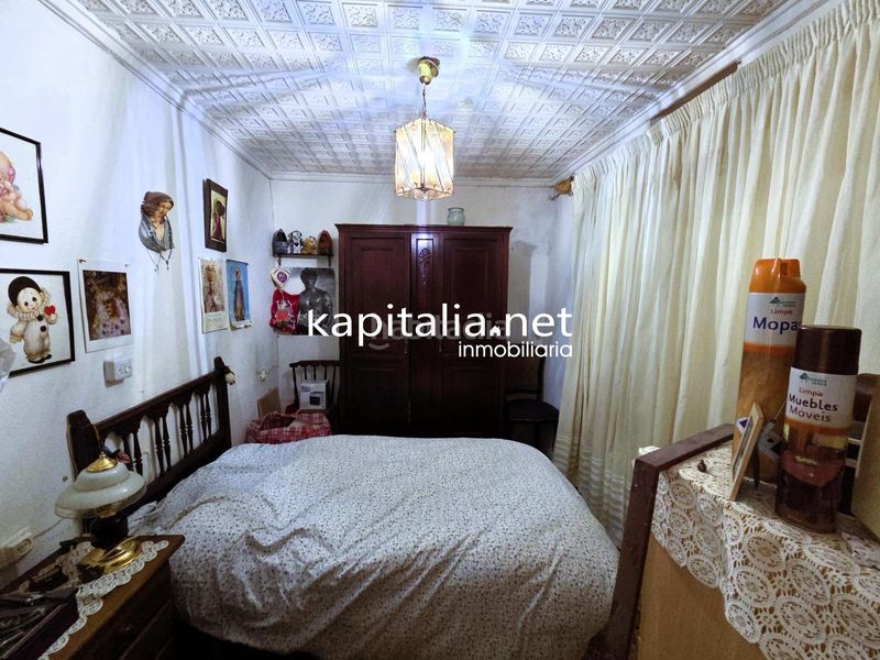 Foto edf4cc83-a280-4aa6-ac68-4465fed2622d. Casa a Centro Ontinyent