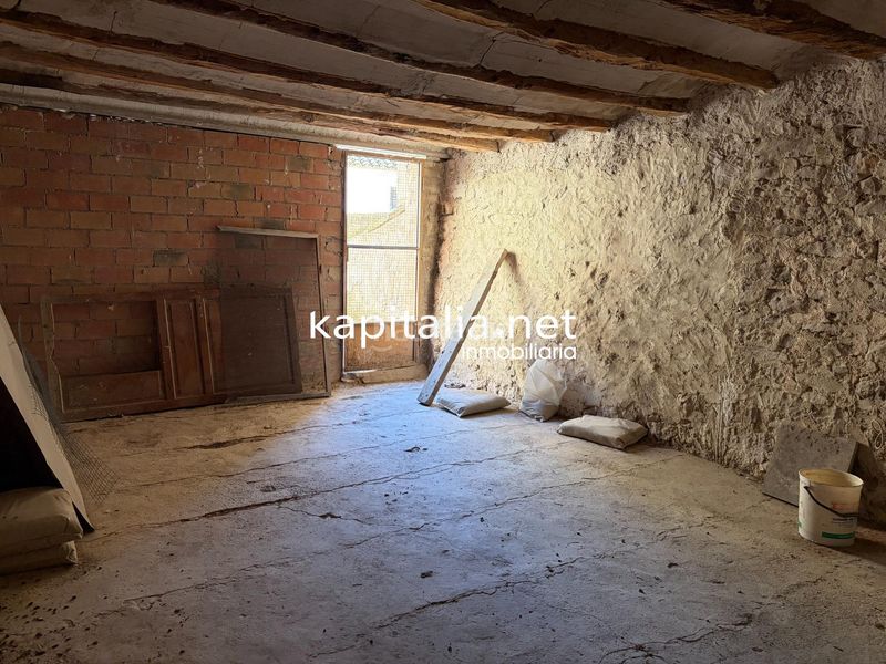 Foto fdcf8768-c65a-43ec-b516-58573c2d45fa. Casa a Almudaina