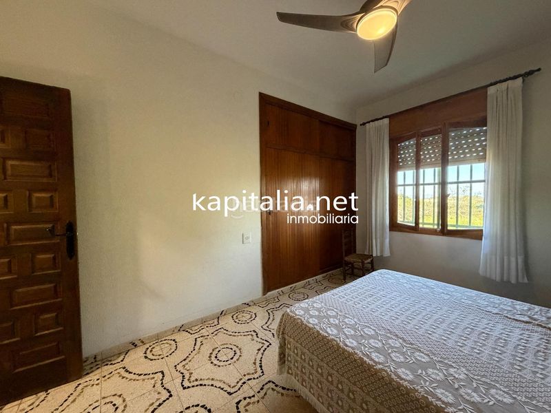 Foto 7b270b22-a59b-4cca-bca4-24ae94914cf9. Xalet amb aparcament a Centro Ontinyent