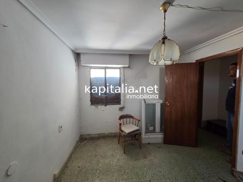 Foto 4a83980d-6d14-49b5-8260-c778d2ae0a6b. Pis a Santa Ana Ontinyent