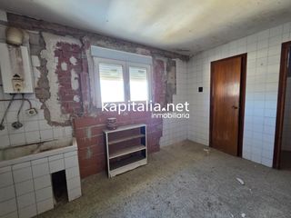 Pis a Santa Ana. Piso a la venta en ontinyent