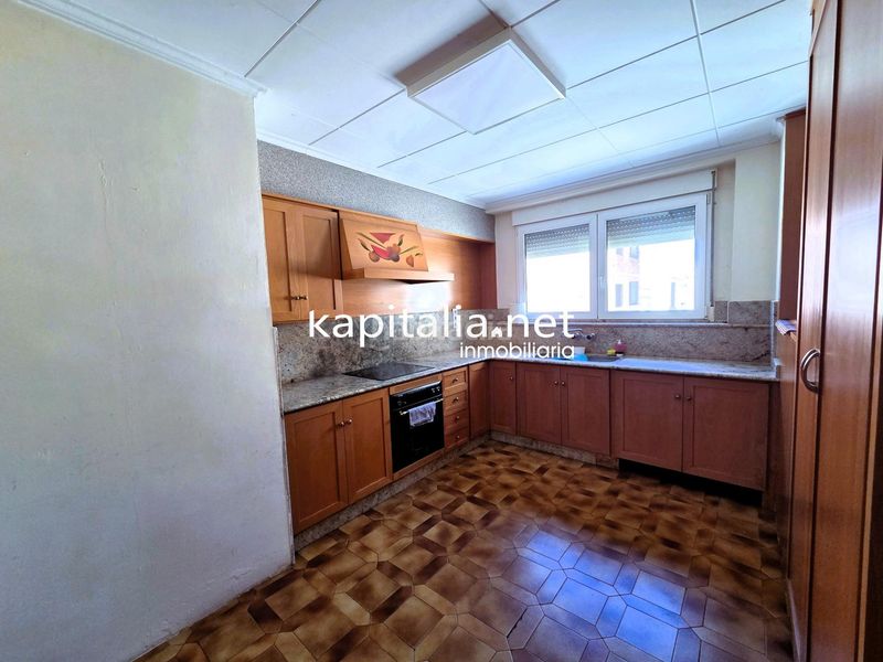 Foto 803a1304-2a75-479a-ac1b-65bd526cb889. Pis a Agullent