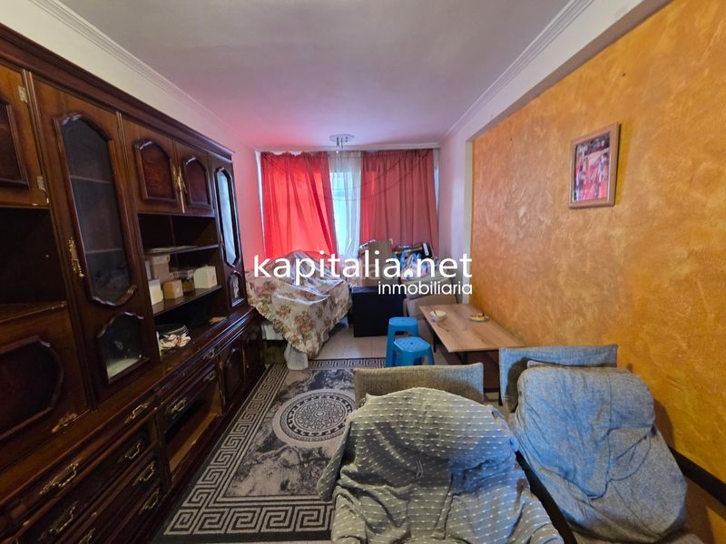 Foto 4856bb01-d13b-4339-b1b7-b5969aa45540. Pis a Centro Ontinyent
