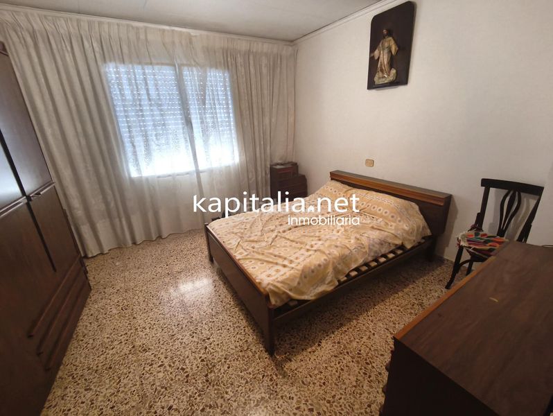 Foto 98191606-3589-42d8-8938-3361ac768ba0. Casa amb aparcament a Gaianes