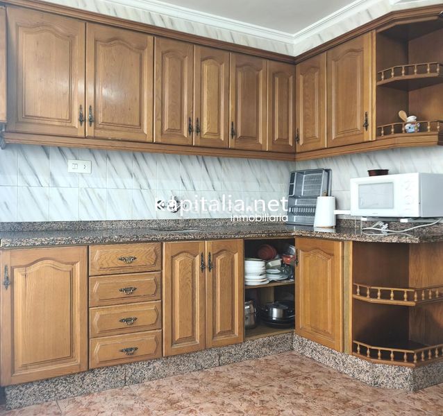 Foto acc6138d-bd60-4d78-a17c-15d94b47d02d. Casa amb aparcament a Gaianes