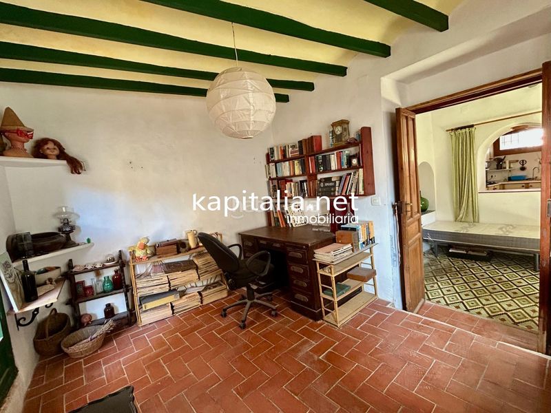 Foto e3abbd18-5f29-4df4-ba2b-724456ecb851. Masia a Tollos