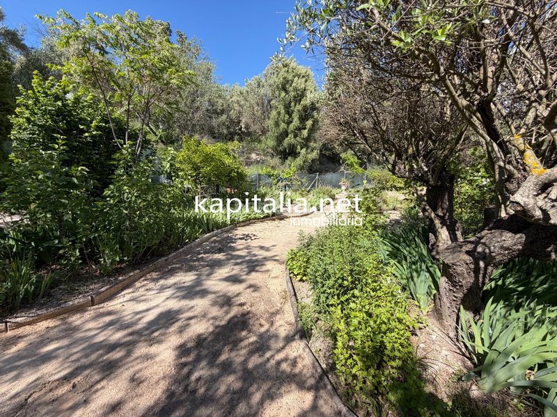 Foto ad0dbd1a-4ec9-4ca3-85dc-d49e5e7d6c10. Xalet amb calefacció aparcament piscina a Millena