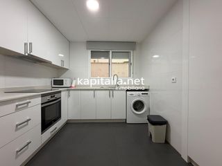 Pis a Sant Rafael. Primer piso con terraza en exclusiva en kapitalia