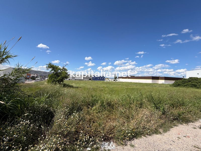 Foto 4e4c7b69-90d9-4200-9a39-18d952dcfa69. Area edificabile industriale in Sant Josep-Zona Hospital Ontinyent
