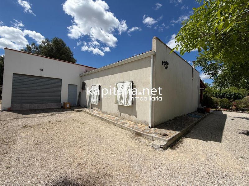 Foto 34f888ca-0d92-46d1-8b5b-ac9d2e9ffe11. Xalet amb calefacció aparcament a Sant Josep-Zona Hospital Ontinyent