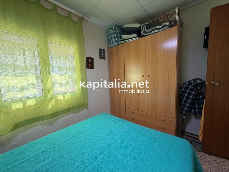 Foto ac57e077-ddab-44b9-b47f-712b7ac14adc. Xalet amb aparcament a Albaida