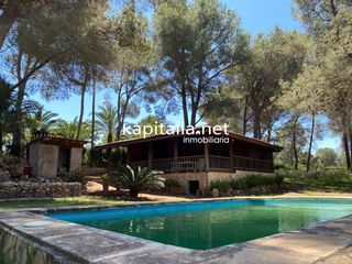 Chalet in Alberic. Fantástico chalet en venta en alberic