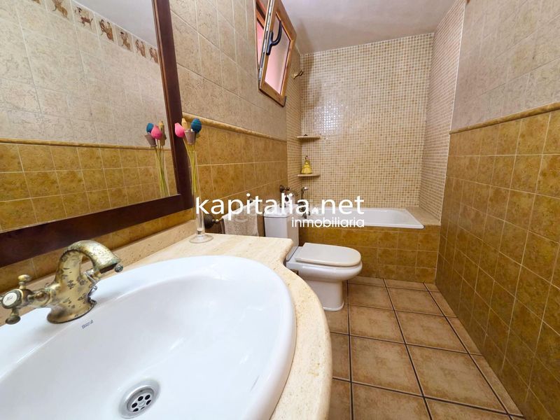 Foto 5c167a5a-d783-4ed1-8f87-79232977b995. Casa a Centro Ontinyent