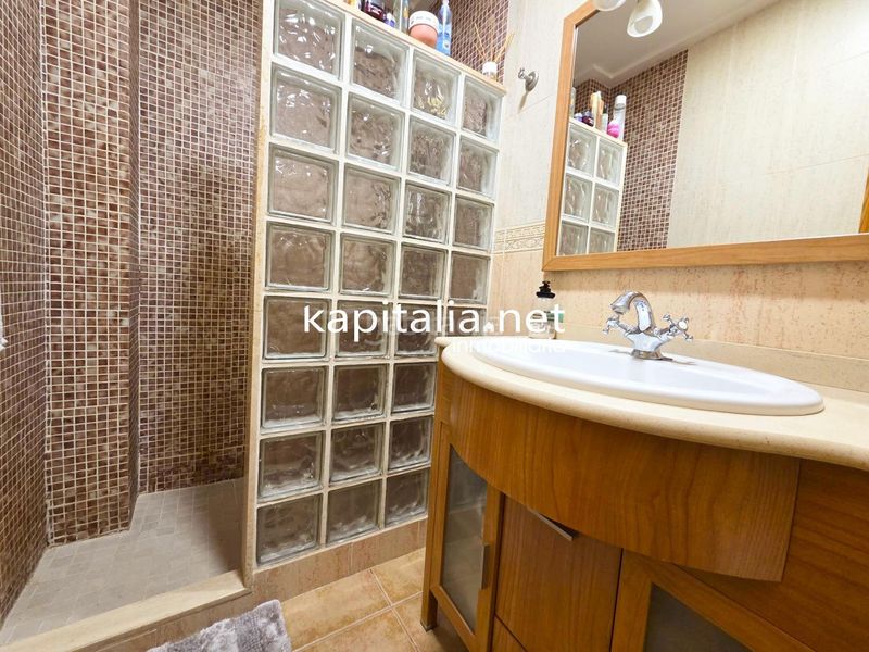 Foto 85dd74a2-2733-457e-a6a9-f3b5aa7b63fb. Casa a Centro Ontinyent