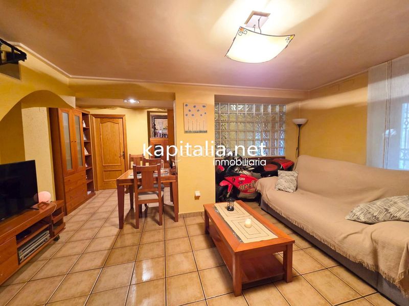 Foto afd9844d-19e7-46f8-ac57-73e93ac6a09f. Casa a Centro Ontinyent
